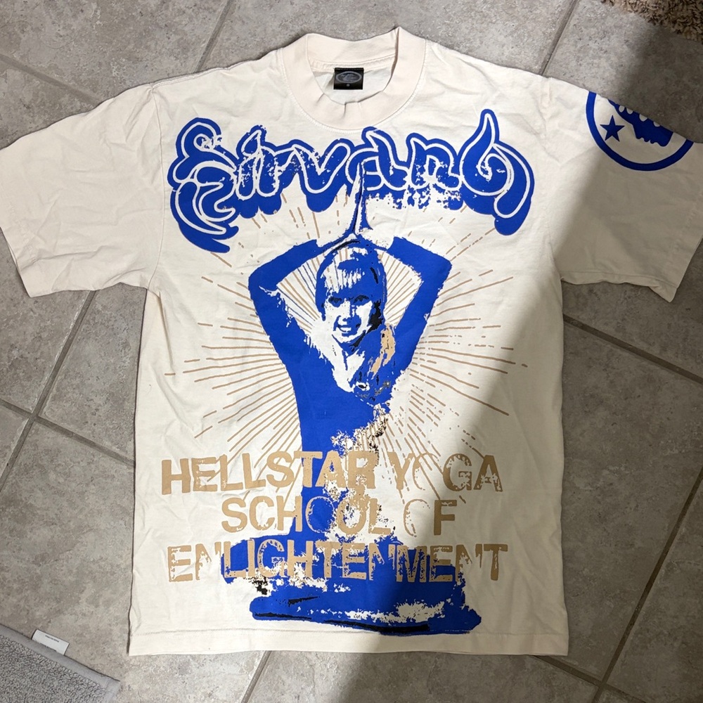Hellstar Men’s Yoga Graphic Tee